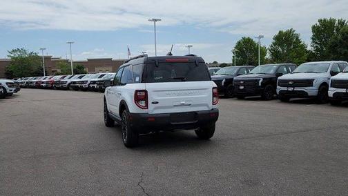 Oxford White 2025 Ford Bronco Sport Outer Banks