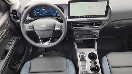 Oxford White 2025 Ford Bronco Sport Outer Banks