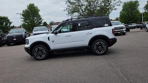Oxford White 2025 Ford Bronco Sport Outer Banks