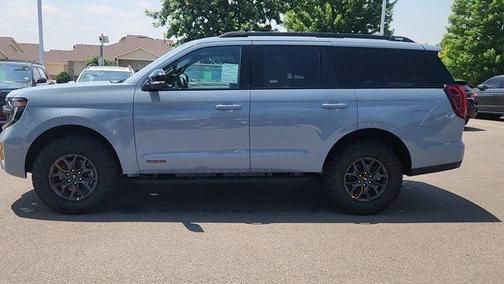 Glacier Gray Metallic 2026 Ford Expedition Tremor