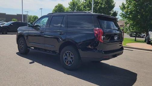 Agate Black Metallic 2026 Ford Expedition Tremor