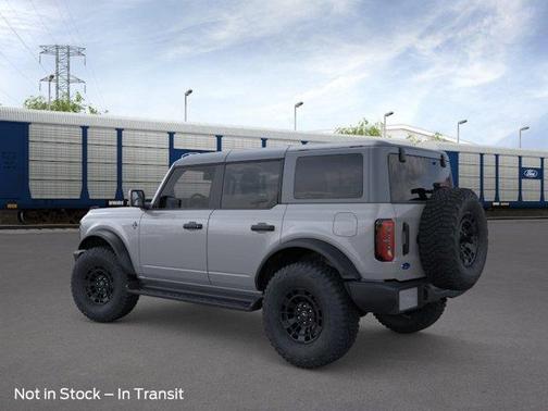 Avalanche Gray 2026 Ford Bronco Outer Banks