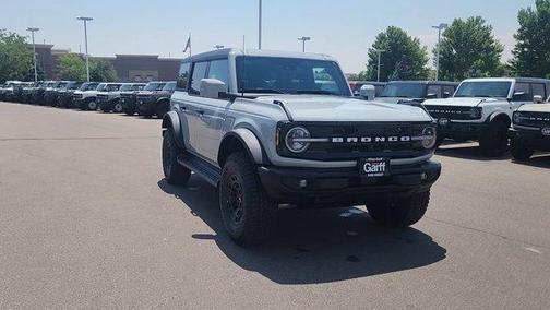 Avalanche Gray 2026 Ford Bronco Outer Banks
