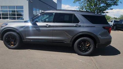 Carbonized Gray Metallic 2026 Ford Explorer Tremor