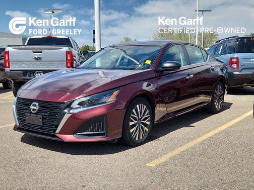 Garnet Pearl 2024 Nissan Altima 2.5 SV