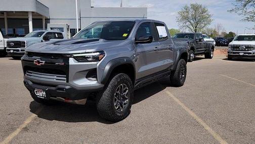 Sterling Gray Metallic 2024 Chevrolet Colorado ZR2