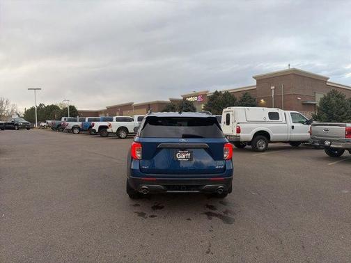 Atlas Blue Metallic 2022 Ford Explorer XLT