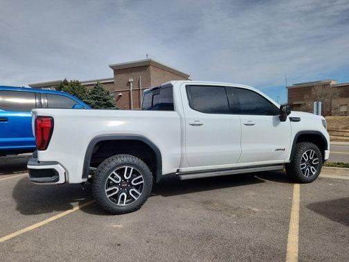 2019 GMC Sierra 1500 AT4