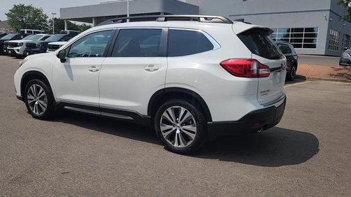 Crystal White Pearl 2020 Subaru Ascent Limited 7-Passenger