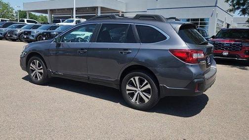 Magnetite Gray Metallic 2018 Subaru Outback 3.6R Limited