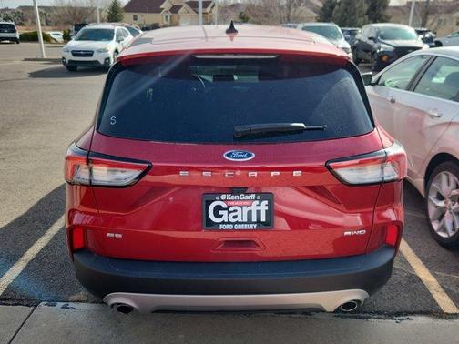 2022 Ford Escape SE