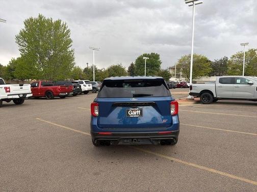 Blue Metallic 2022 Ford Explorer ST