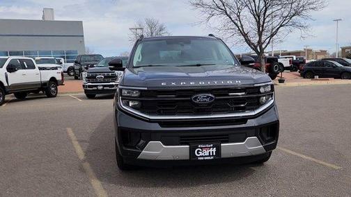 Dark Matter Gray Metallic 2026 Ford Expedition Max Platinum