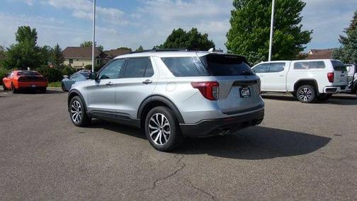 Silver Metallic 2020 Ford Explorer ST