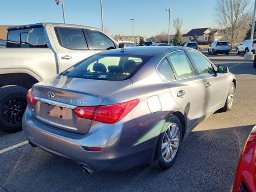2014 INFINITI Q50 Premium