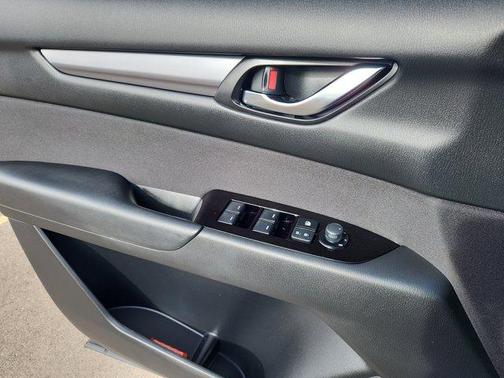 2020 Mazda CX-5 Sport