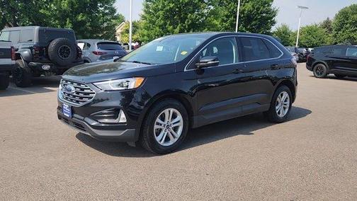 Black 2020 Ford Edge SEL