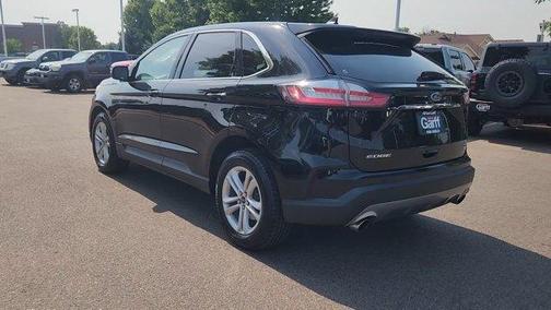 Black 2020 Ford Edge SEL