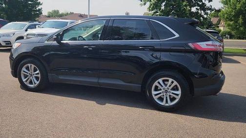 Black 2020 Ford Edge SEL