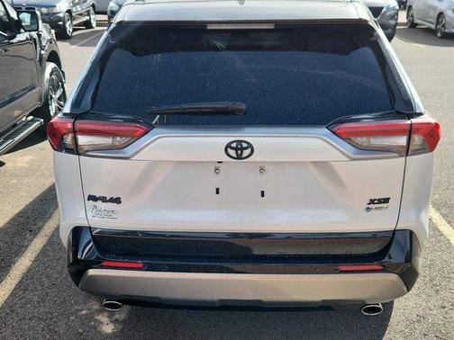 2025 Toyota RAV4 Hybrid XSE