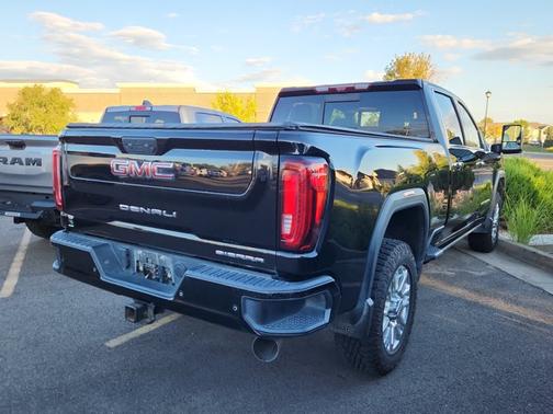 2022 GMC Sierra 1500 DENALI