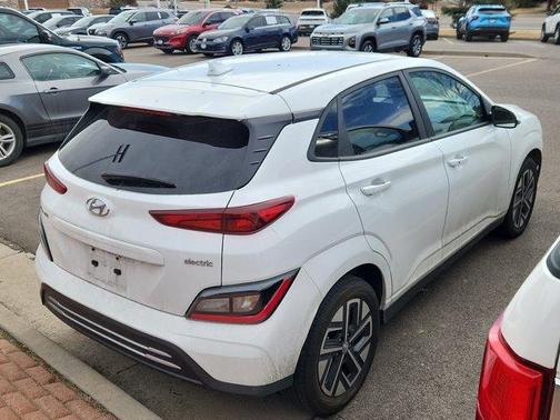 2023 Hyundai KONA EV SE