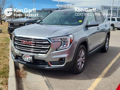 2024 GMC Terrain SLT
