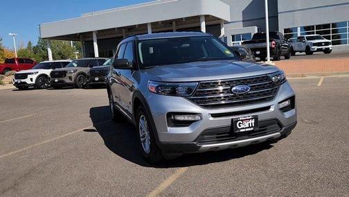 Iconic Silver Metallic 2023 Ford Explorer XLT