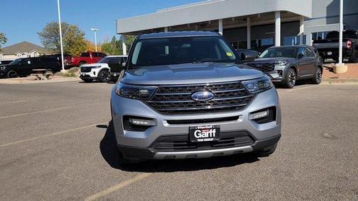 Iconic Silver Metallic 2023 Ford Explorer XLT