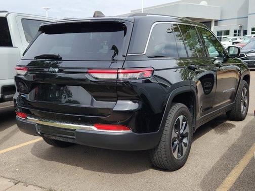 Diamond Black 2024 Jeep Grand Cherokee 4xe Base