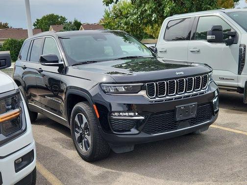 Diamond Black 2024 Jeep Grand Cherokee 4xe Base