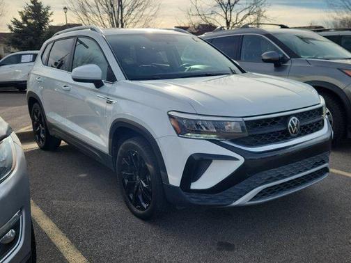 2022 Volkswagen Taos 1.5T SE