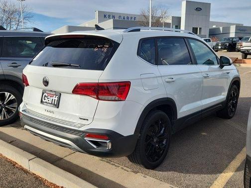 2022 Volkswagen Taos 1.5T SE