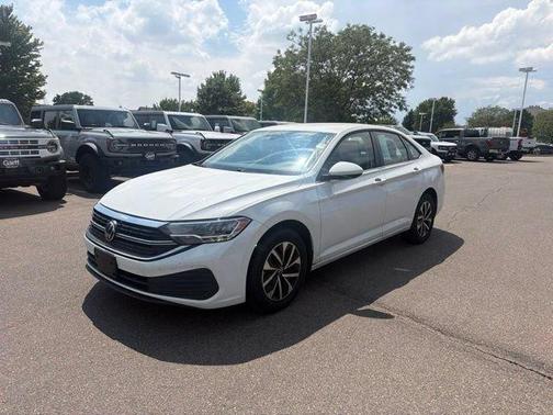 Pure White 2024 Volkswagen Jetta 1.5T S
