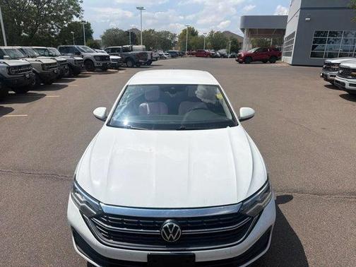Pure White 2024 Volkswagen Jetta 1.5T S