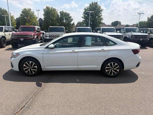 Pure White 2024 Volkswagen Jetta 1.5T S