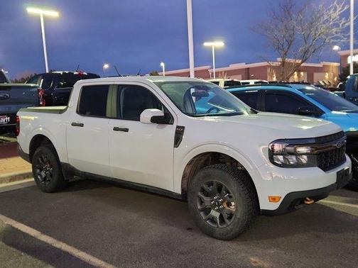 2023 Ford Maverick XLT Advanced