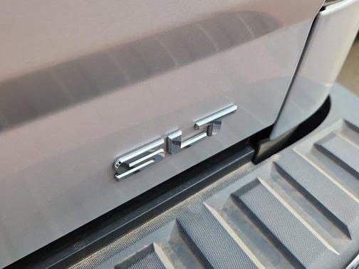 Quicksilver Metallic 2014 GMC Sierra 1500 SLT