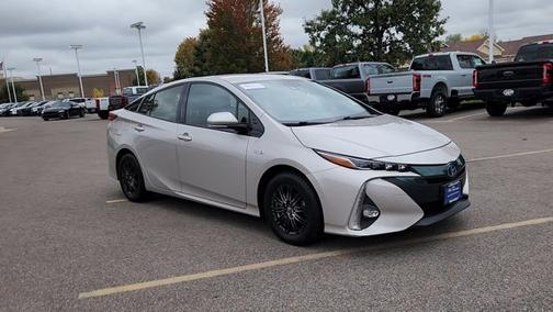 2017 Toyota Prius Prime PREMIUM