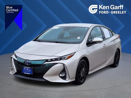 2017 Toyota Prius Prime PREMIUM