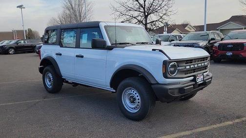 2025 Ford Bronco Base