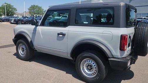 Avalanche Gray 2026 Ford Bronco Base