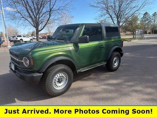 Green Metallic 2025 Ford Bronco Base