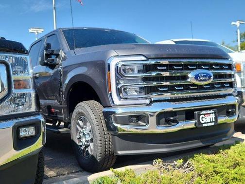 Carbonized Gray Metallic 2026 Ford F-350 Lariat Super Duty