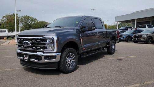 Carbonized Gray Metallic 2026 Ford F-350 Lariat Super Duty