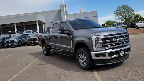 Carbonized Gray Metallic 2026 Ford F-350 Lariat Super Duty