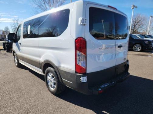 2016 Ford Transit-150 XLT