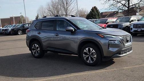 2022 Nissan Rogue SV