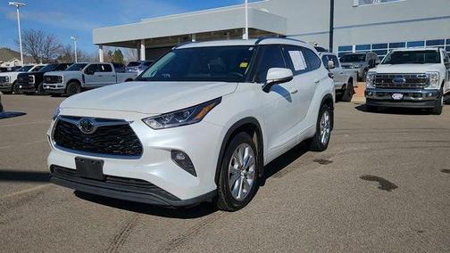 2022 Toyota Highlander Limited