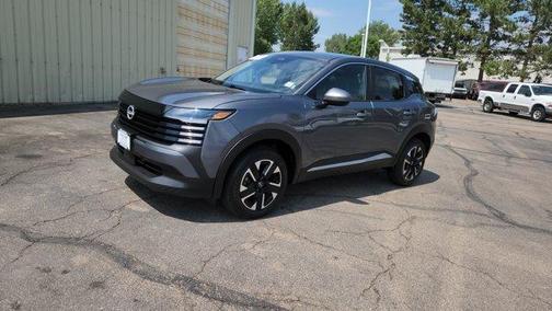 Gun Metallic 2025 Nissan Kicks SV